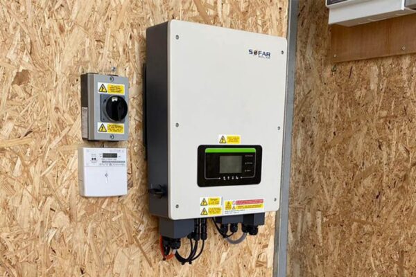 String_Inverter_FI-768x512