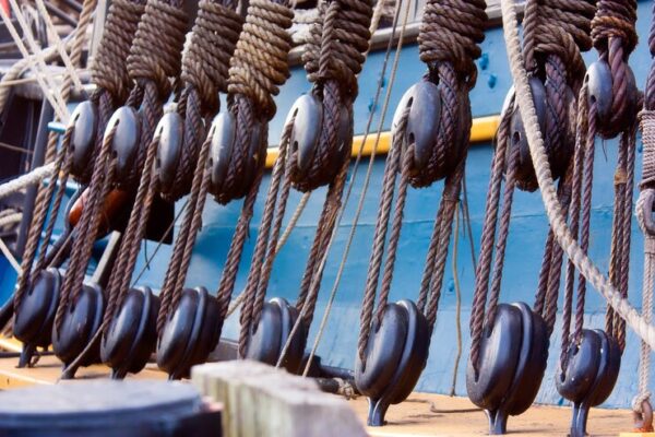 closeup-shot-constructions-with-ropes-used-ship_181624-10678