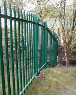 palisade-fencing-for-premise-security