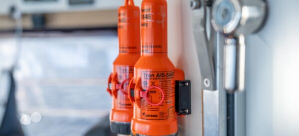 Area of expertise maritme Tron AIS-SART